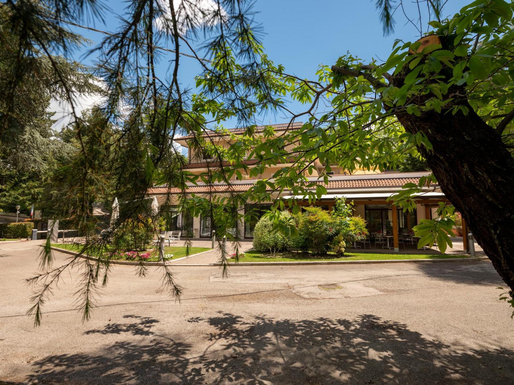 Il Castagneto Hotel Melfi Dış mekan fotoğraf