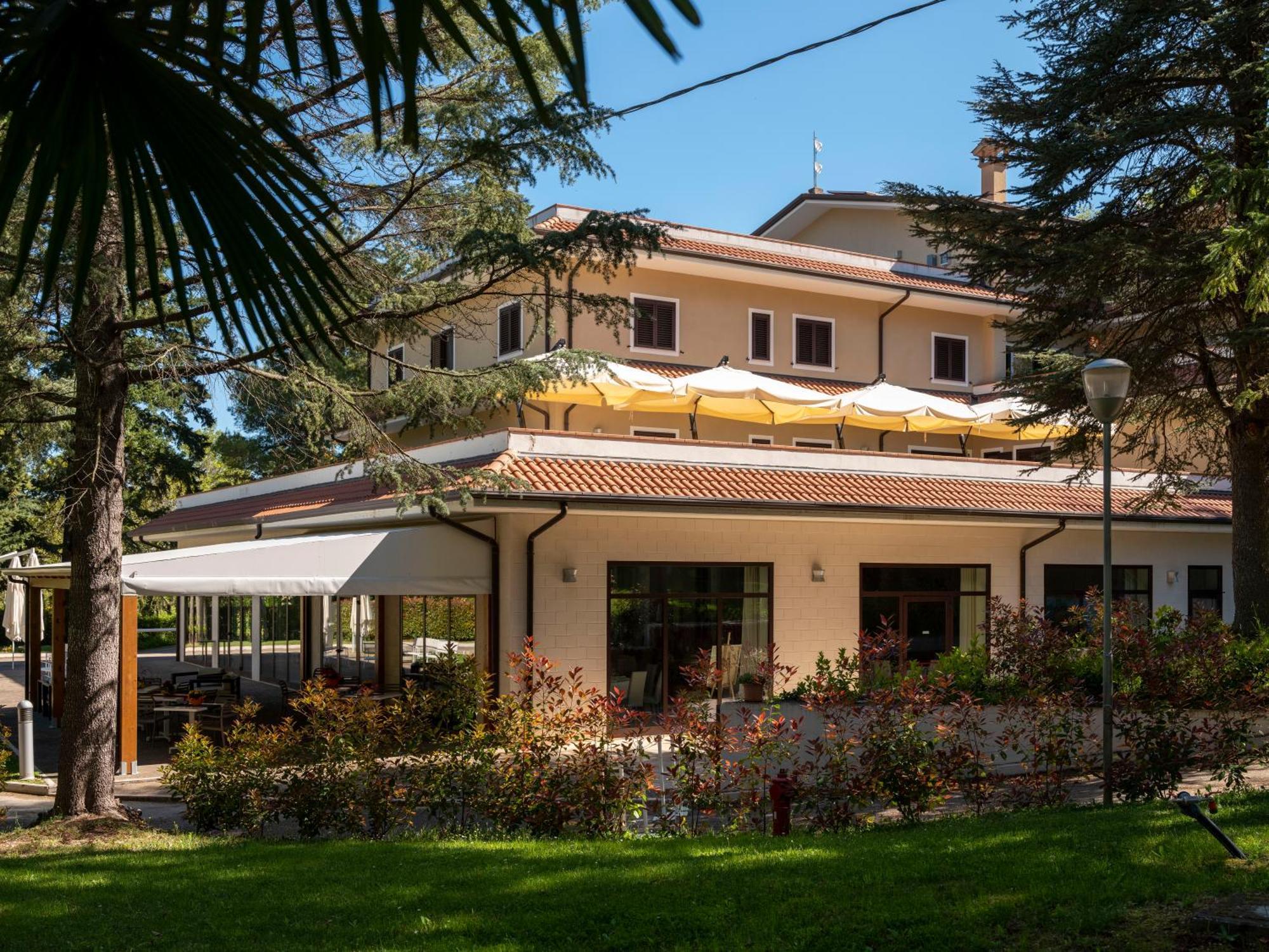 Il Castagneto Hotel Melfi Dış mekan fotoğraf